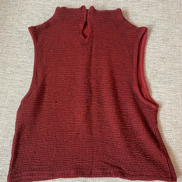 Stradavarius tank - Picture 3 of 3